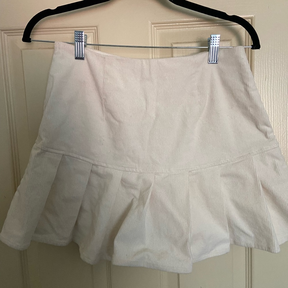 Off white skirt